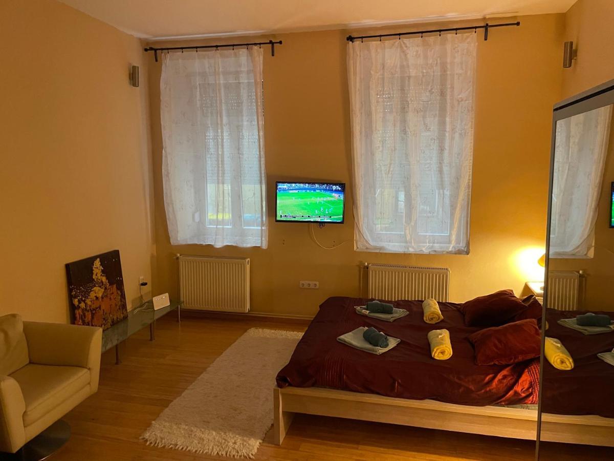 Budapest Clark Apartman ** Apartamento Exterior foto